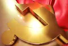 每晚上海市委市政府舉行疫情防控工作例會 落實“四應(yīng)四盡”要求 對重點攻堅任務(wù)再部署再推進(jìn)